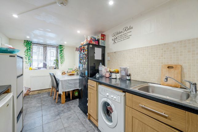 76, Clarence Road, London photo 4