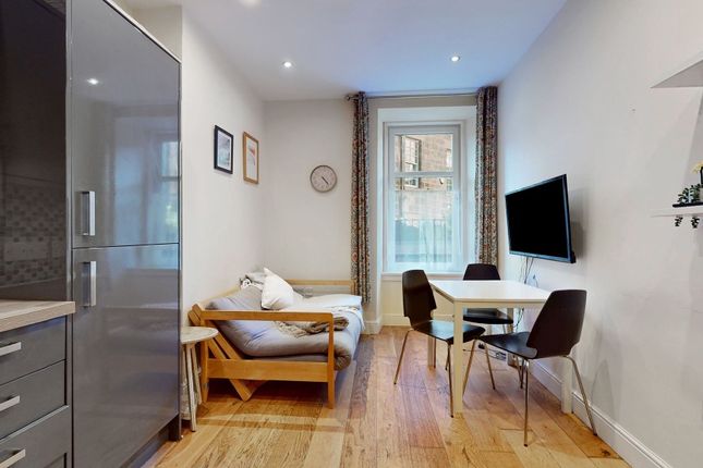 B2, 21, Gibson Street, Glasgow photo 2