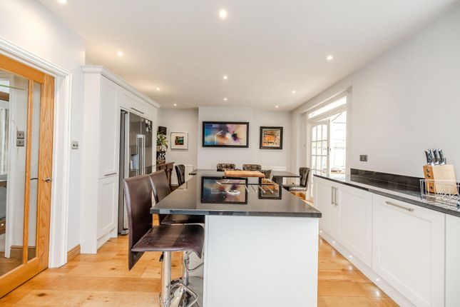 45, Woolsington Gardens, Newcastle Upon Tyne photo 4