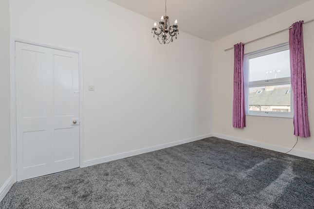 Terraced house to rent in Burton Street, Farsley, Pudsey