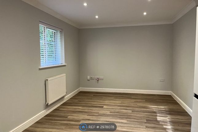 Meadow View, Amersham photo 4