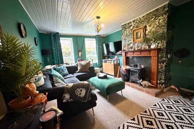 37 York Gardens, Carlisle photo 2