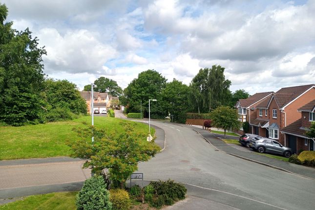 32, Birkdale Gardens, Cheshire, Winsford, Birkdale Gardens, Cheshire, Winsford, Winsford photo 2