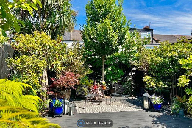 Carew Road, London photo 5