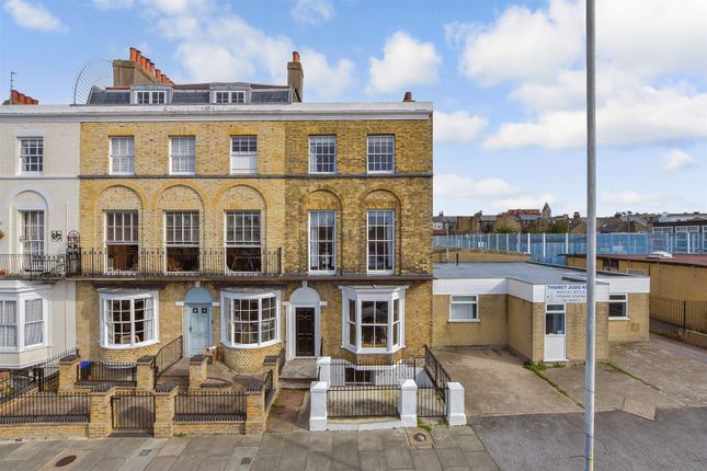 13, Zion Place, Margate photo 2