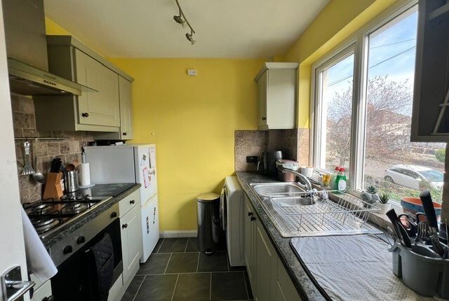 22, Hillview Road, Somerset photo 2