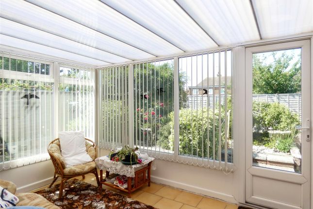 25, Hillview Crescent, East Preston photo 3