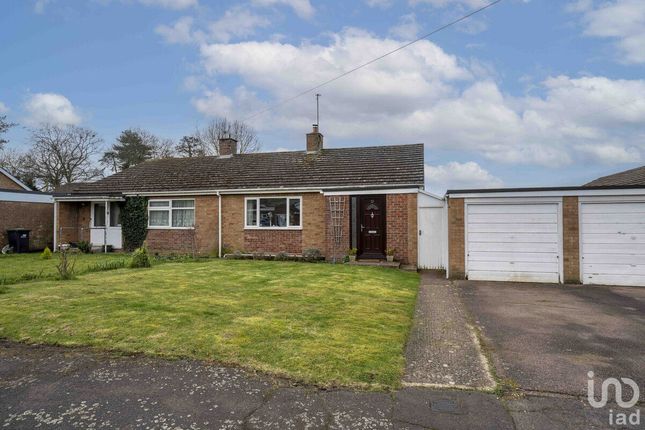 Thumbnail Bungalow for sale in Littlefield Close, Wilburton