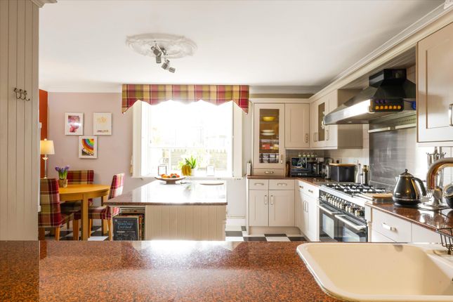 2, Apsley Lodge, Cheltenham photo 4