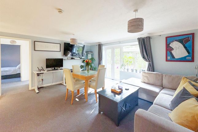 17, Herington Road, Arundel photo 3