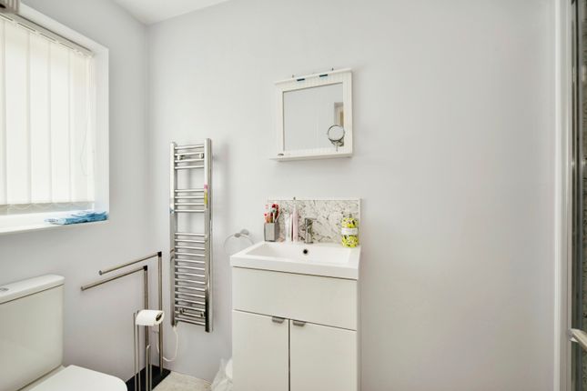 Master Bedroom En-Suite