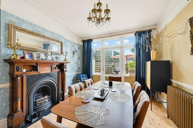 68 Carshalton Park Road, Carshalton photo 4