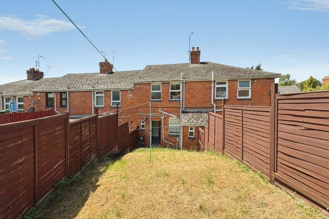 32, Eastland Road, Somerset photo 2