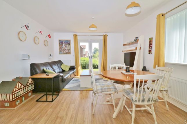 Flat for sale in Catland Copse, Bursledon