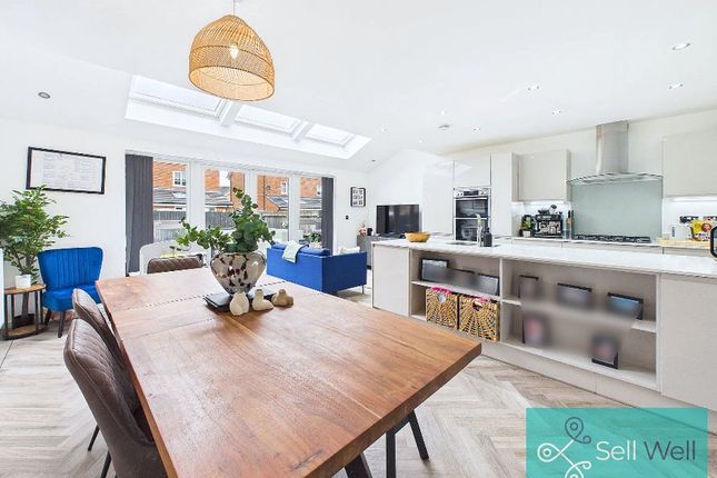 5, Meadow View, Manchester photo 2