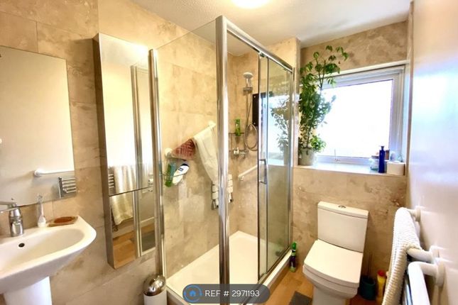 Flat Vivary Heights, Broadlands Rise, Taunton photo 4