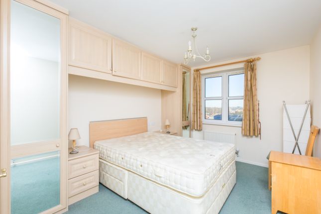 Flat 94, Parkview, Southampton photo 4