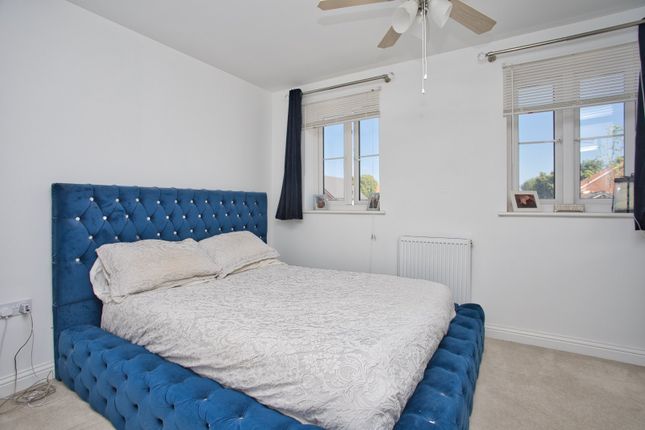 37, Artemis Gardens, Deal photo 4