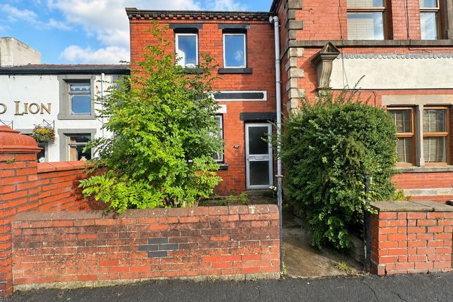 3-bed terraced on 66 New Street, Ormskirk, £80,000