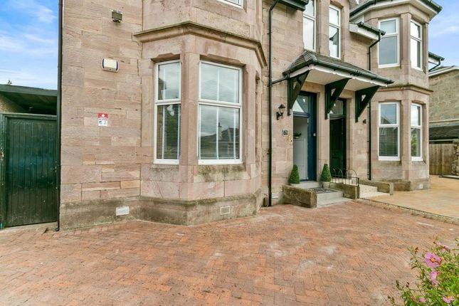 26, Barloan Crescent, Dumbarton photo 2