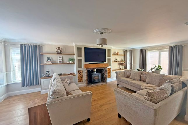 52, Scalby Road, Scarborough photo 3