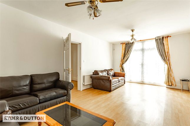 14, Worsley Avenue, Manchester photo 4