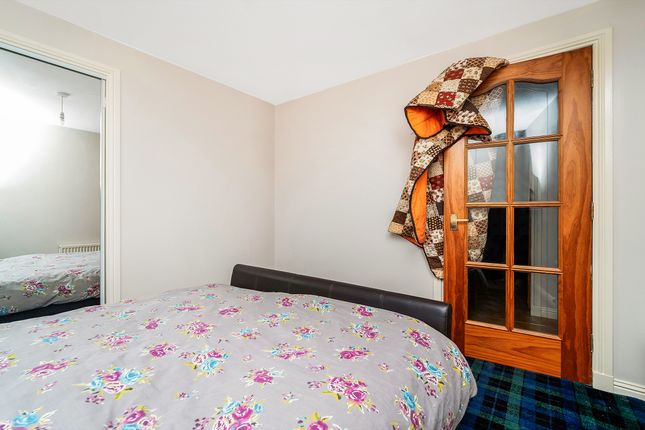 Flat for sale in Imlach Place, Motherwell