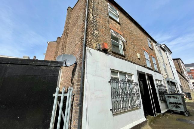 Thumbnail End terrace house for sale in Barbers Lane, Luton, Bedfordshire