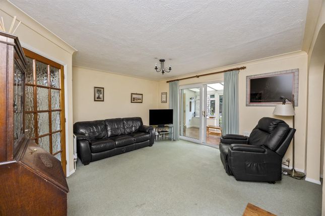 8, The Laurels, Uckfield photo 4
