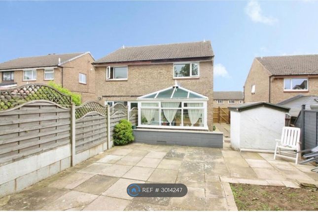 Acorn Drive, Leeds photo 3