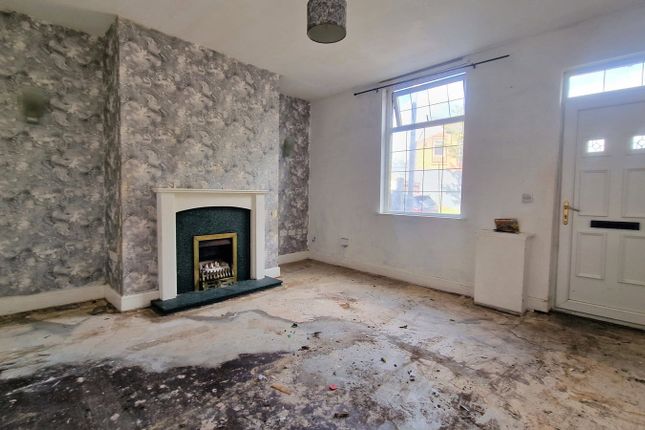 18, Middleton Road, Heywood photo 2