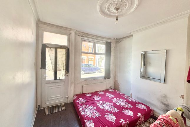 7, Sherrard Road, Leicester photo 3