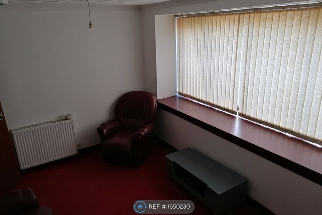 Thumbnail Flat to rent in National Court, Methil, Leven
