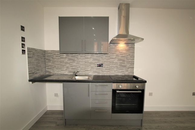 Flat 2, Beacon House, 10 Forest Road, Loughborough photo 4