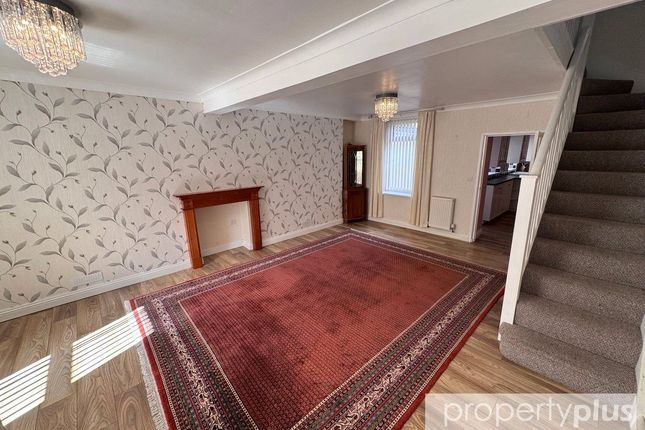 25, Regent Street, Rhondda Cynon Taff photo 4