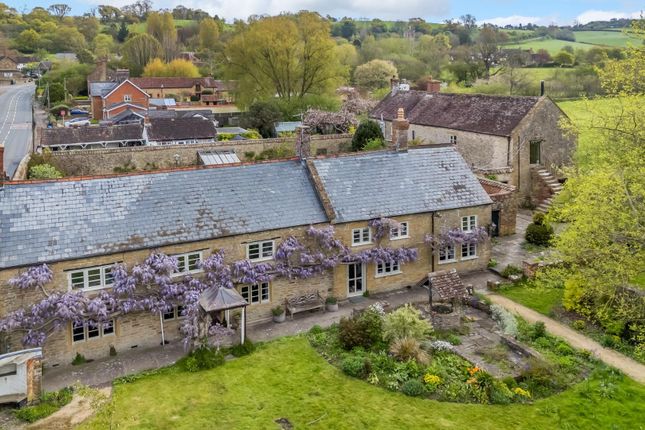 Thumbnail Country house for sale in Fordhay, East Chinnock, Yeovil