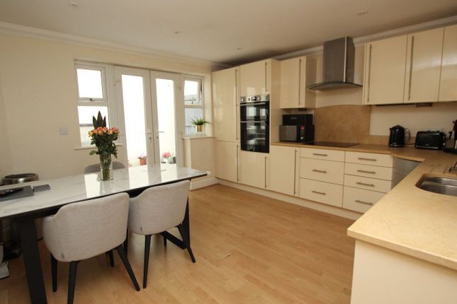 46, Surrey Road, Bournemouth photo 2
