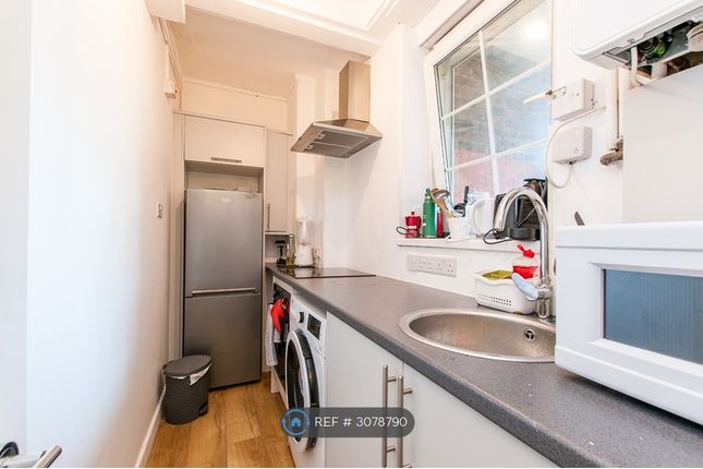 Pilgrim House Tabard Street, London photo 4
