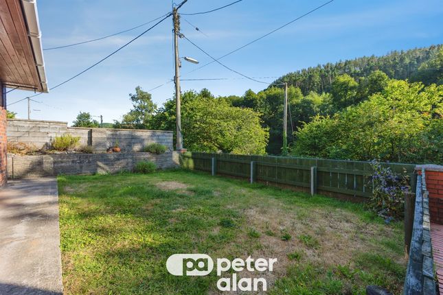 6, Cerrig Llwydion, PORT TALBOT photo 4