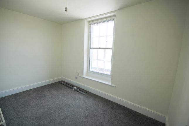 Flat B, Knaresborough photo 5