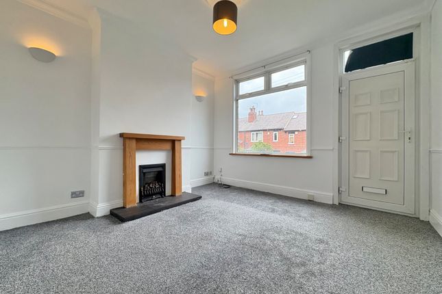 60, Aston View, Leeds photo 2