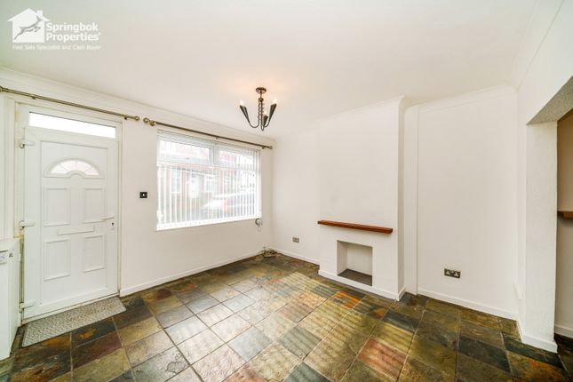 2, Grange Mount, Wirral photo 4