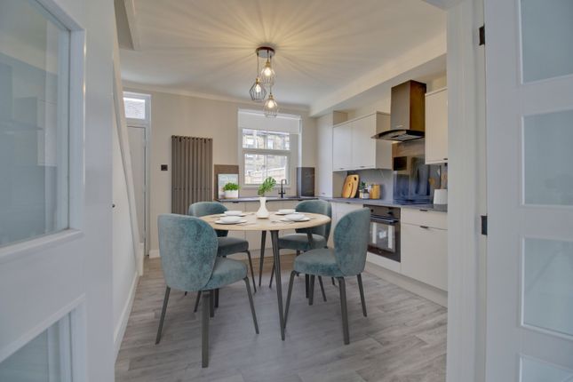 21, Bateson Street, West Yorkshire photo 2