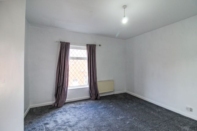 17 Annis Road, Bolton photo 4
