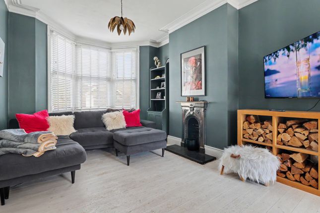136, Fairfax Drive, Southend-on-sea photo 4