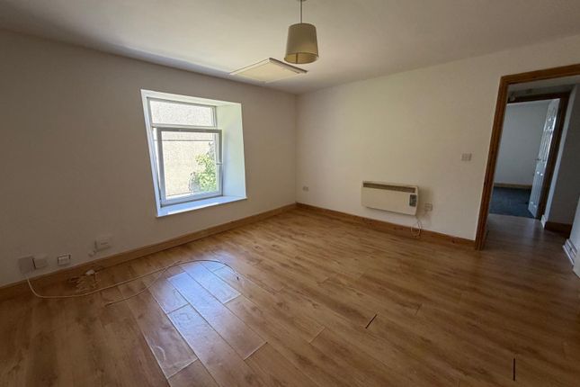 Flat 3, 2, Glantawe Street, Swansea photo 3
