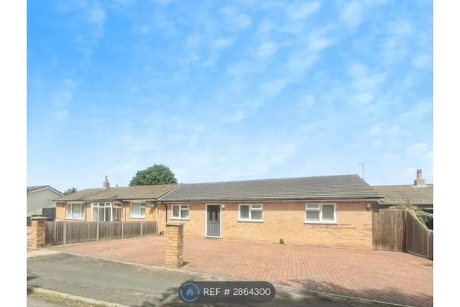 Vicarage Avenue, Sawston, Cambridge photo 2