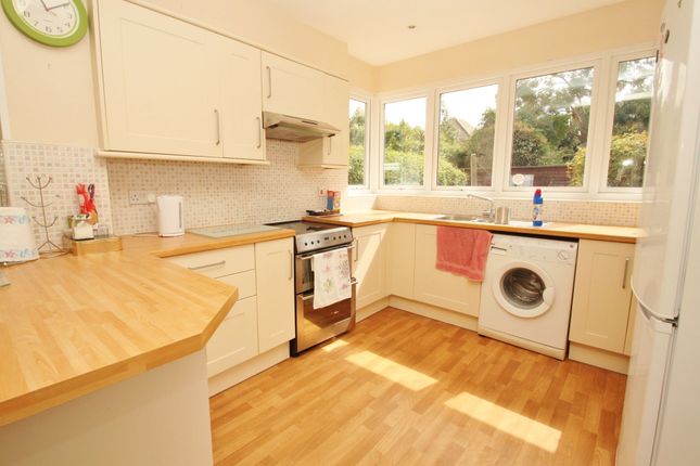 47 Heathwood Road, Bournemouth photo 2