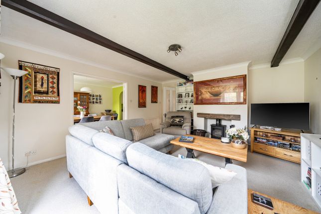 4, Spruce Close, Winchester photo 4