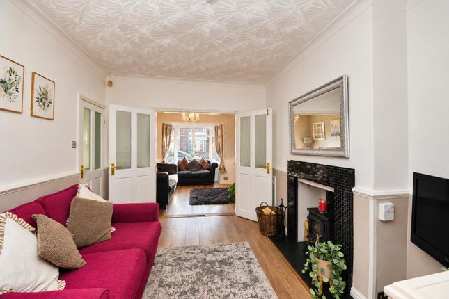 34, Colville Avenue, Hull photo 2